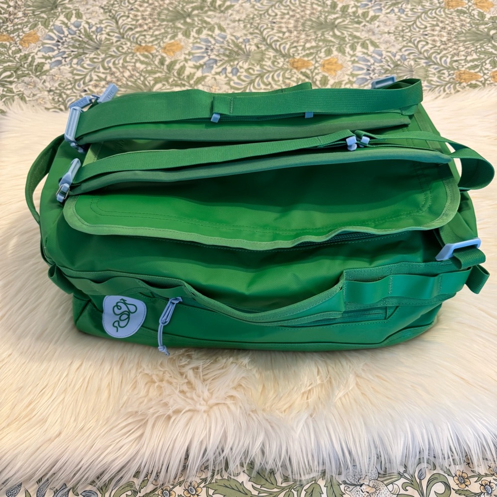 Baboon To The Moon Go Bag Mini 32L Limited Edition Drunk Elephant